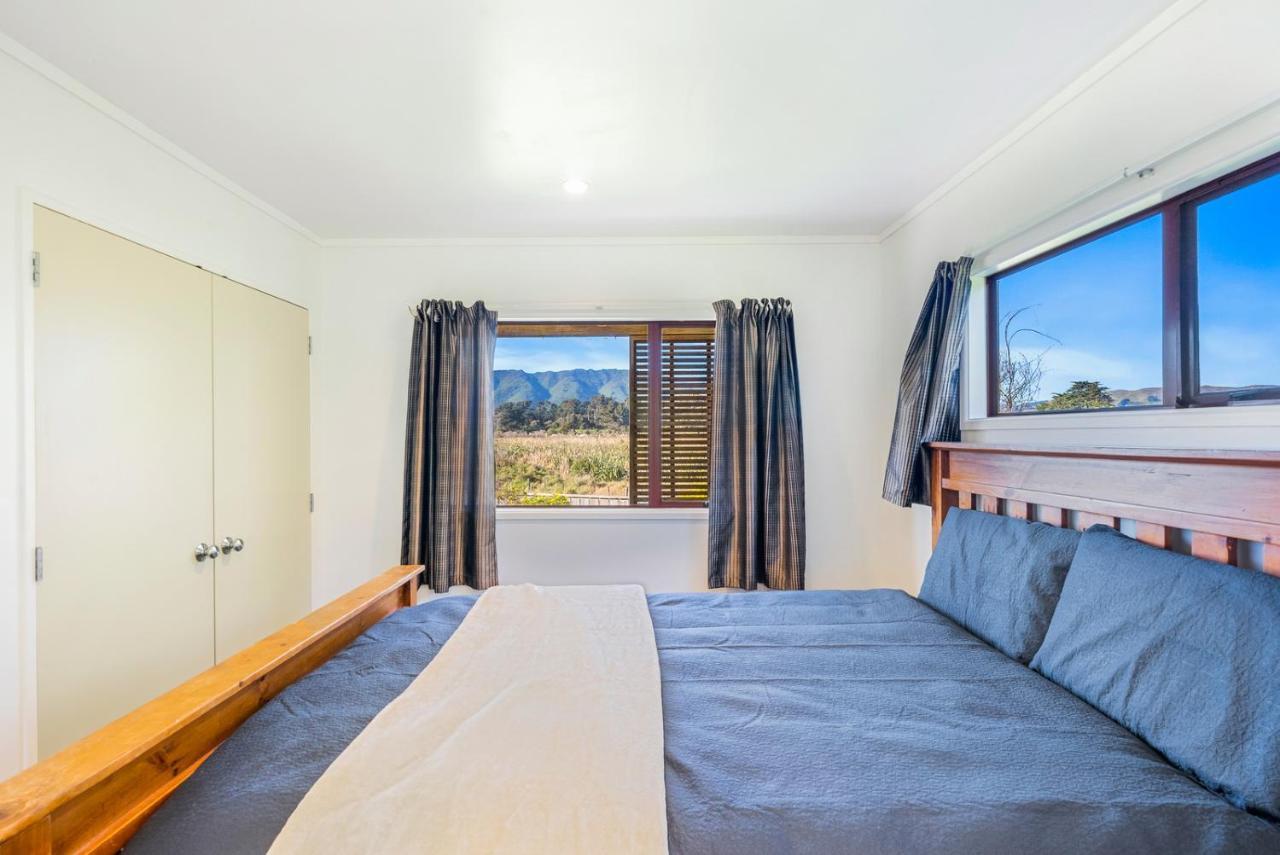 Cottage On Rutherford - Waikanae Holiday Home Εξωτερικό φωτογραφία