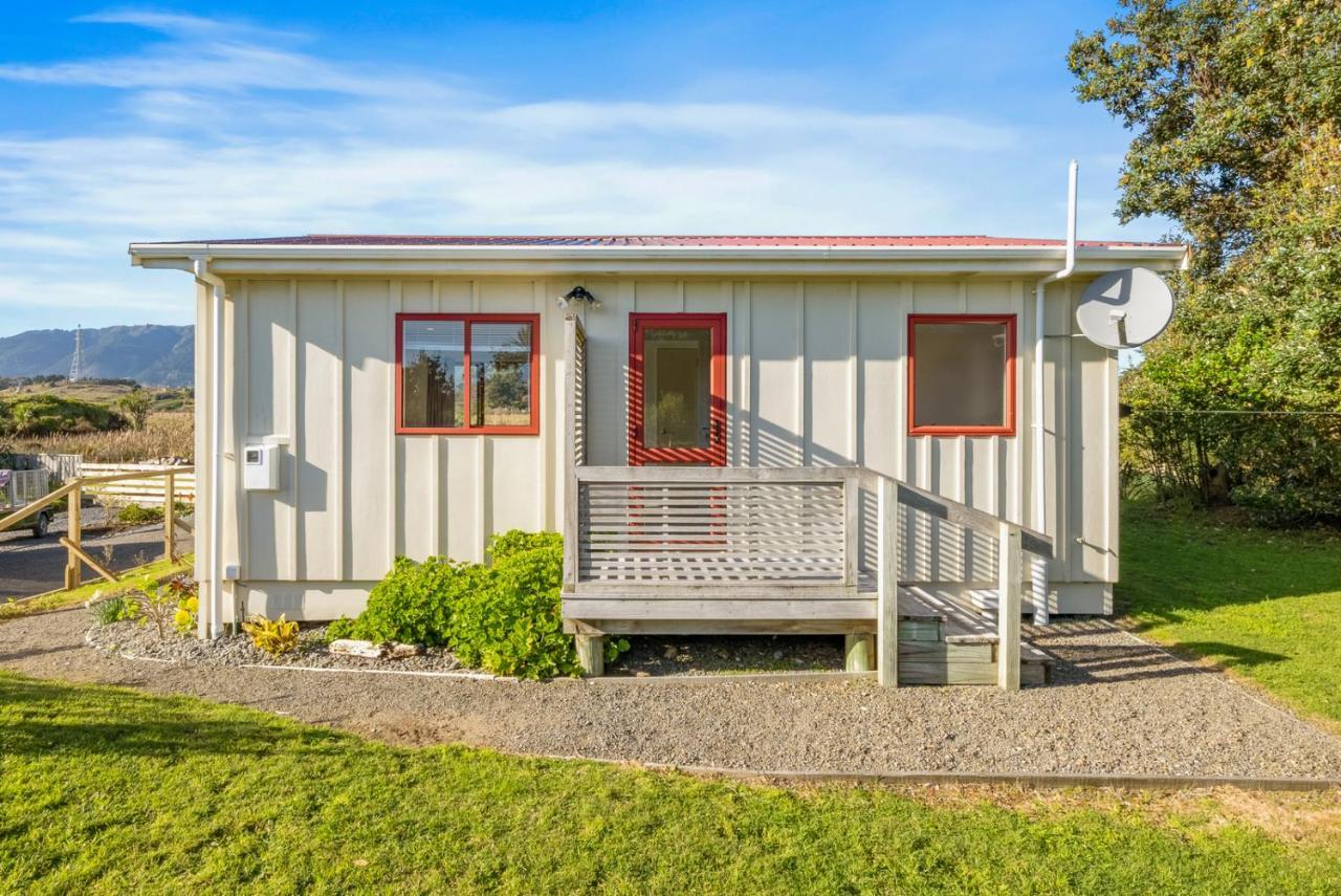 Cottage On Rutherford - Waikanae Holiday Home Εξωτερικό φωτογραφία